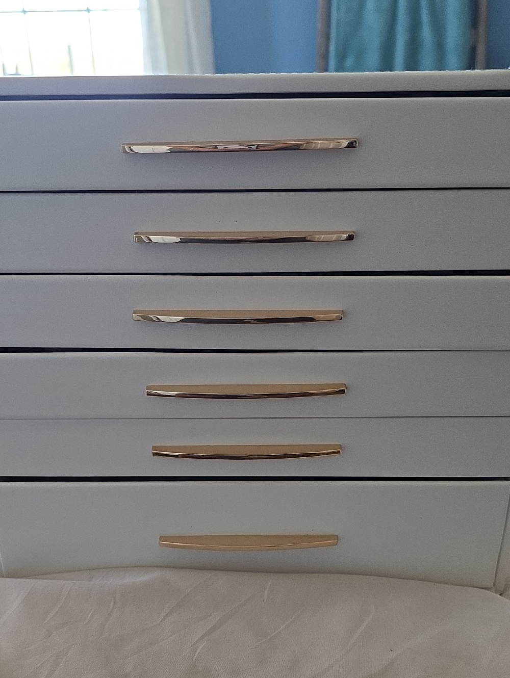 White Jewelry 6 Draw Organizer Chest with Gold Handles